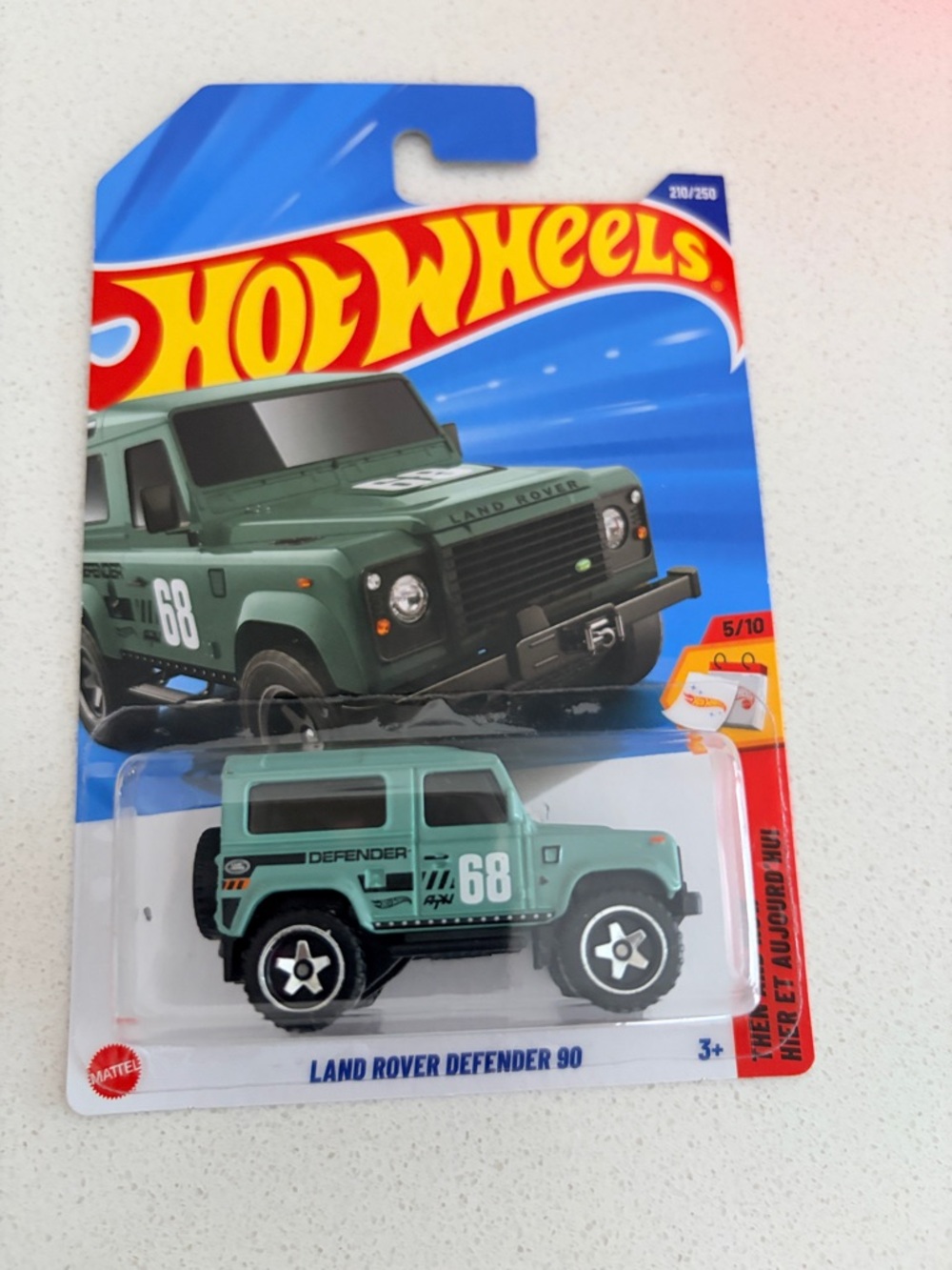 Hot Wheels 🔥 - Land Rover Defender 90